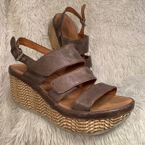 Bussola Tate Platform Sandal 39